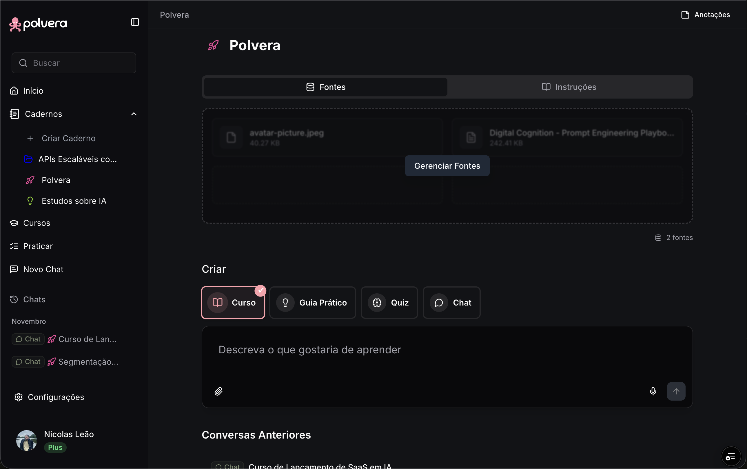 Gerencie todos os seus cursos e notas dentro de seus próprios cadernos, com uma interface limpa e intuitiva